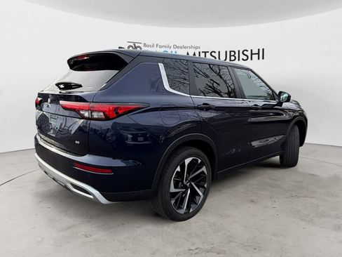 Used 2024 Mitsubishi Outlander SE image 5