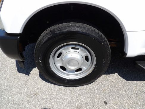 Used 2018 Ford F250 XL w/ Power Equipment Group RWD image 50