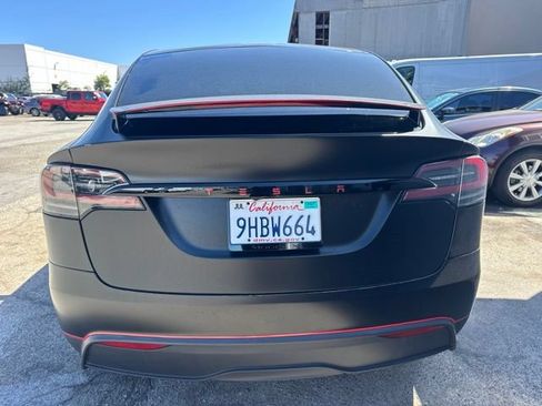 Used 2023 Tesla Model X AWD/4WD image 6