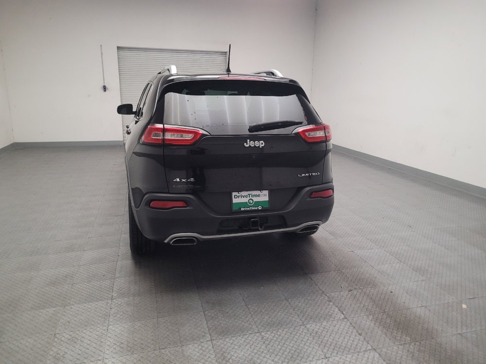 Used 2016 Jeep Cherokee Limited w/ Trailer Tow Group AWD/4WD image 6