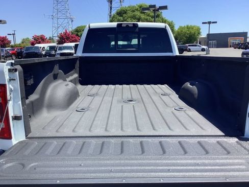 Used 2024 RAM 3500 Laramie w/ Safety Group AWD/4WD image 31