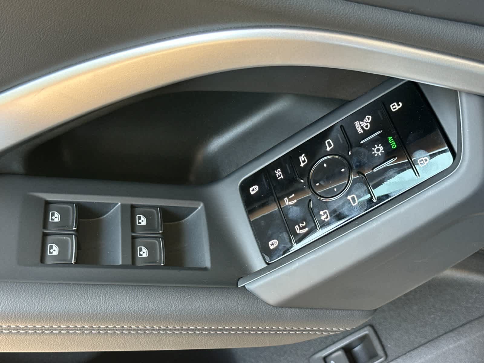 New 2026 Audi Q5 Premium AWD/4WD image 13