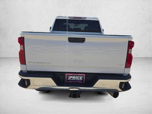 Used 2021 Chevrolet Silverado 2500 LT w/ Fleet Comfort Package AWD/4WD image 7