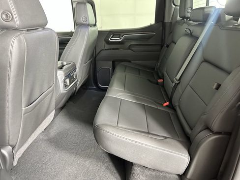 Used 2026 GMC Sierra 1500 SLT w/ SLT Premium Package AWD/4WD image 26