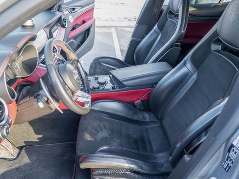Used 2019 Alfa Romeo Stelvio Quadrifoglio image 52