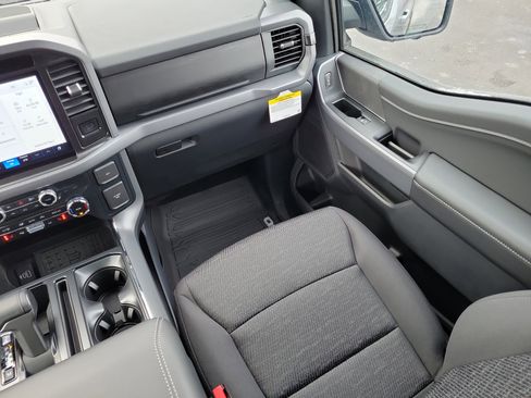 New 2025 Ford F150 XLT w/ Equipment Group 302A MID image 14