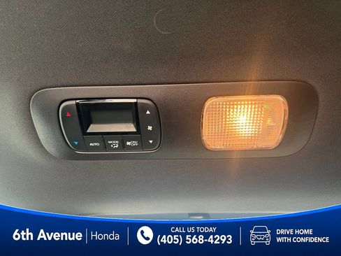 Used 2025 Honda Odyssey Sport-L image 23