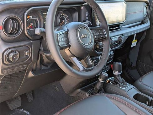 New 2026 Jeep Wrangler Unlimited Rubicon AWD/4WD image 3