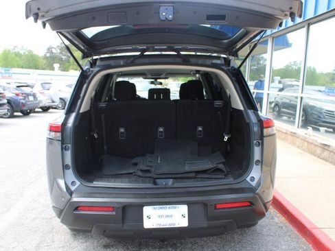 Used 2023 Nissan Pathfinder SV FWD image 14