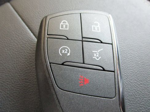 New 2027 GMC Terrain Elevation w/ Elevation Premium Package FWD image 40