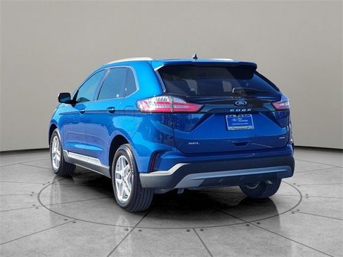 Certified 2022 Ford Edge SEL w/ Convenience Package image 10