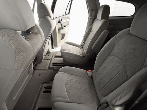 Used 2017 Buick Enclave Convenience image 27