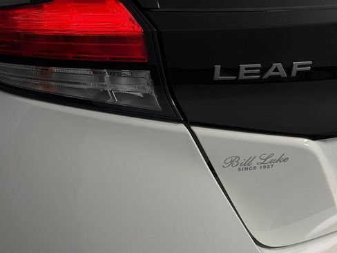 Used 2025 Nissan Leaf S FWD image 10