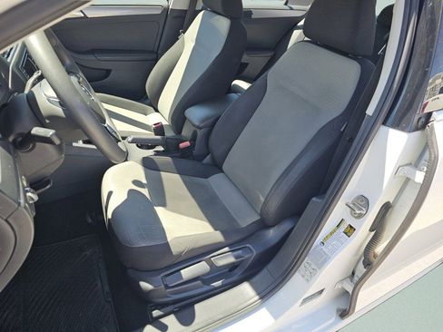 Used 2017 Volkswagen Jetta S FWD image 6