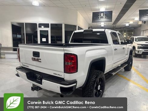 Used 2015 GMC Sierra 2500 Denali AWD/4WD image 8