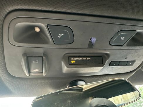 Used 2016 Chevrolet Camaro SS RWD image 29