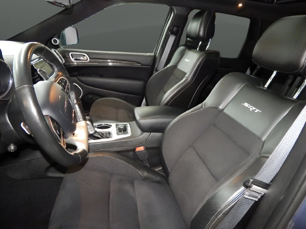 Used 2021 Jeep Grand Cherokee SRT AWD/4WD image 10