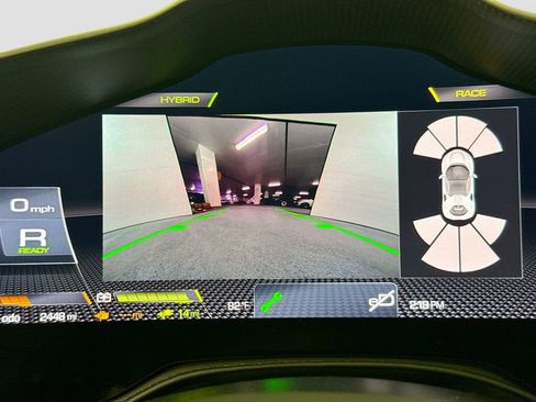 Used 2023 Ferrari SF90 Spider image 14