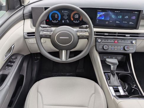 New 2026 Hyundai Tucson SE FWD image 18