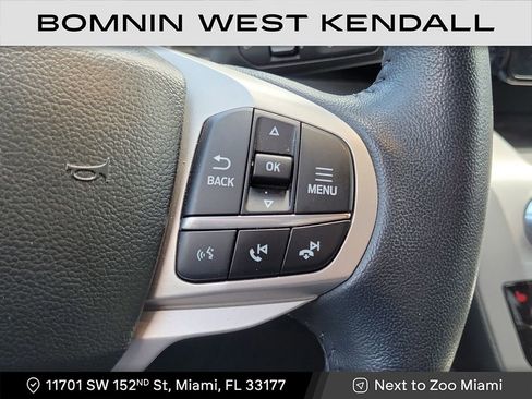 Used 2023 Ford Explorer XLT image 17