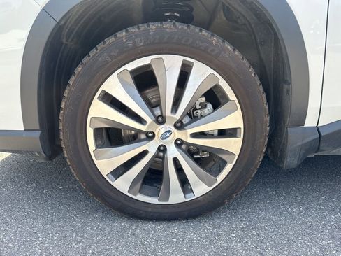 Used 2022 Subaru Ascent Limited w/ Technology Package image 24