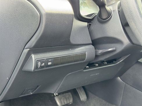 Used 2024 Toyota Corolla LE image 9