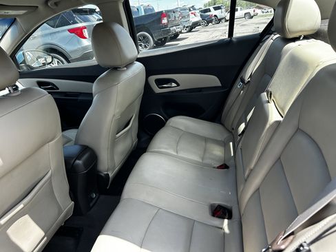 Used 2012 Chevrolet Cruze LT FWD image 10