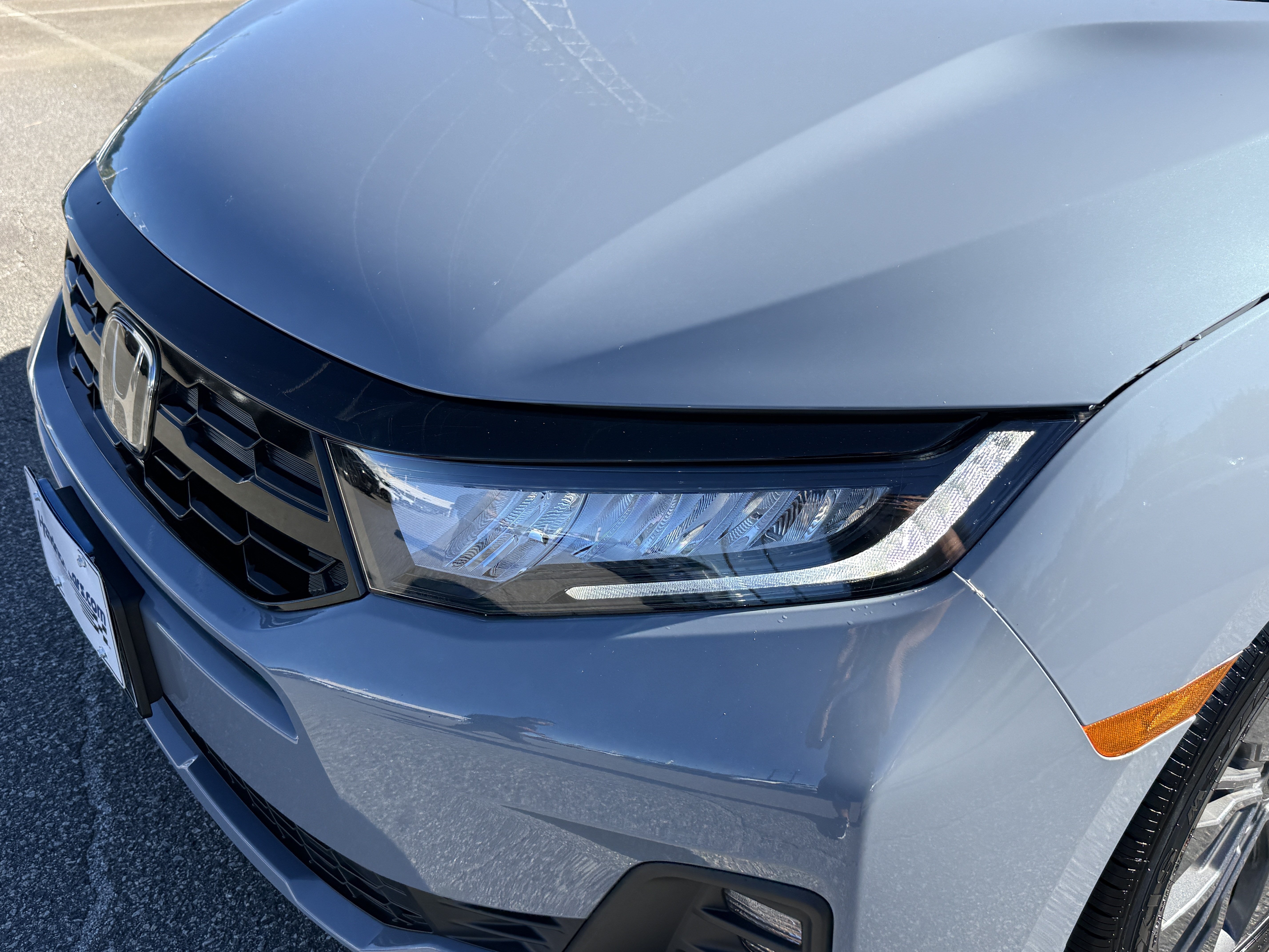 Used 2025 Honda Odyssey Touring image 6
