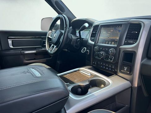 Used 2017 RAM 3500 Laramie Longhorn AWD/4WD image 31