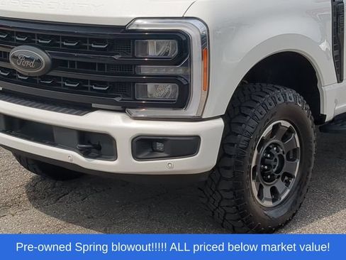 Used 2023 Ford F250 Lariat w/ Lariat Ultimate Package AWD/4WD image 17