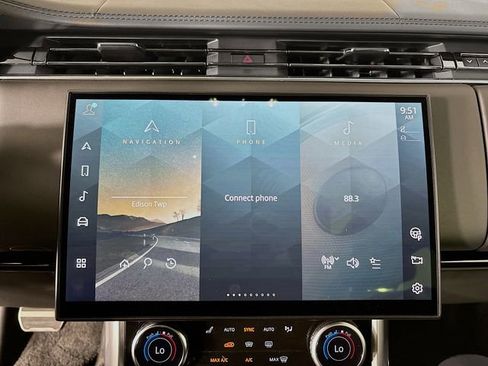 Used 2023 Land Rover Range Rover Long Wheelbase Autobiography AWD/4WD image 16