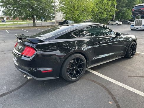 Used 2018 Ford Mustang GT Premium w/ GT Performance Package RWD image 7