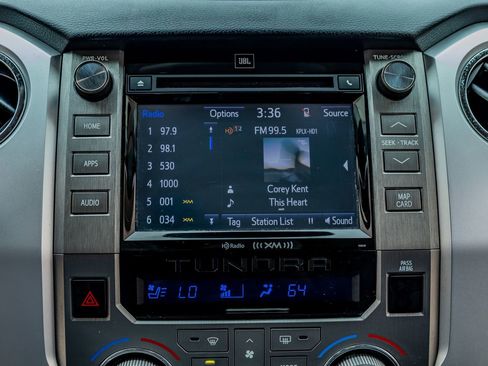 Used 2018 Toyota Tundra Platinum image 23