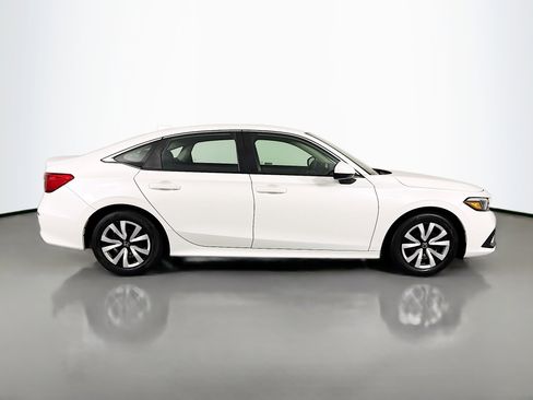 Certified 2023 Honda Civic LX image 4