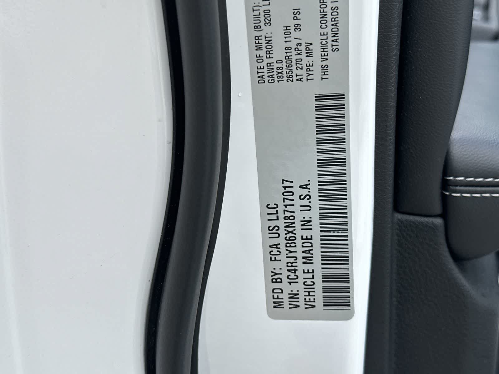 Used 2022 Jeep Grand Cherokee Limited 4xe AWD/4WD image 24