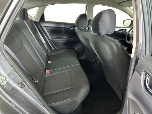 Used 2019 Nissan Sentra S image 27