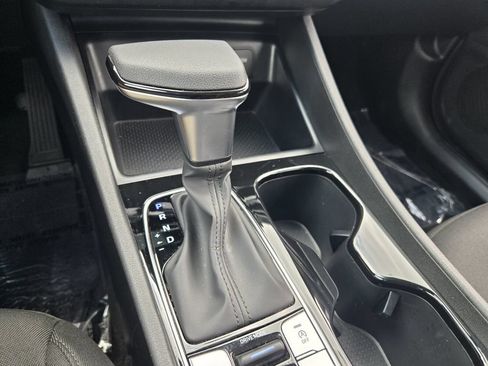 Certified 2026 Hyundai Tucson SE FWD image 17
