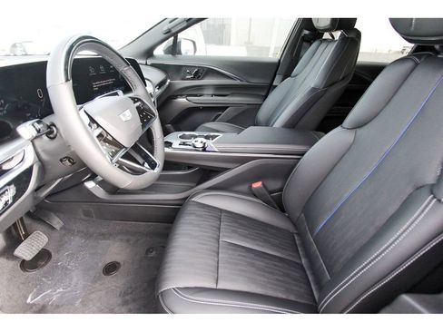 New 2026 Cadillac Lyriq Sport image 6