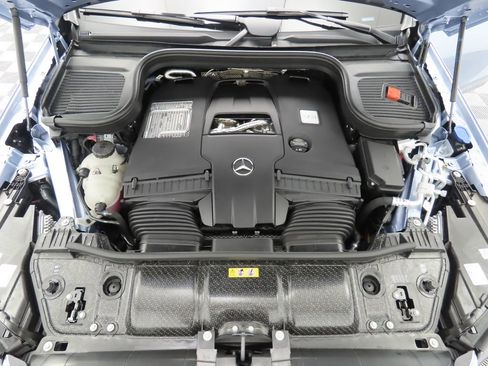 New 2026 Mercedes-Benz GLS 580 4MATIC image 30
