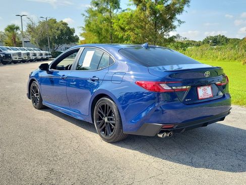 Used 2026 Toyota Camry SE FWD image 6