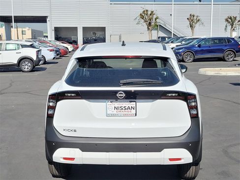 New 2026 Nissan Kicks S image 3