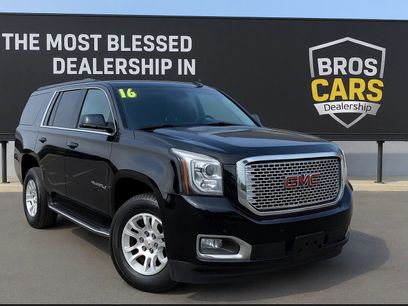 Used 2016 GMC Yukon XL SLT