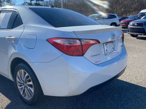 Used 2017 Toyota Corolla LE w/ LE Eco Premium Package image 10