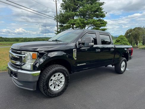 Used 2020 Ford F250 XL w/ STX Appearance Package AWD/4WD image 2