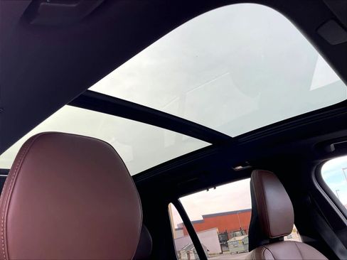 Used 2023 Volvo XC90 T8 Ultimate image 25