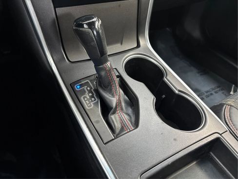 Used 2015 Toyota Camry SE image 43