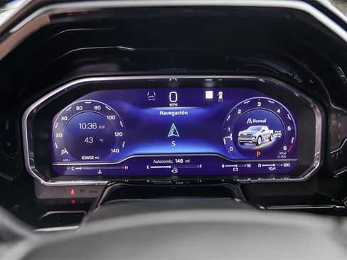 Used 2023 Chevrolet Silverado 1500 High Country w/ High Country Premium Package image 14