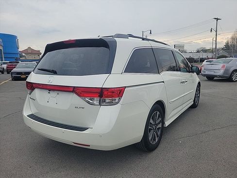 Used 2015 Honda Odyssey Touring Elite image 5