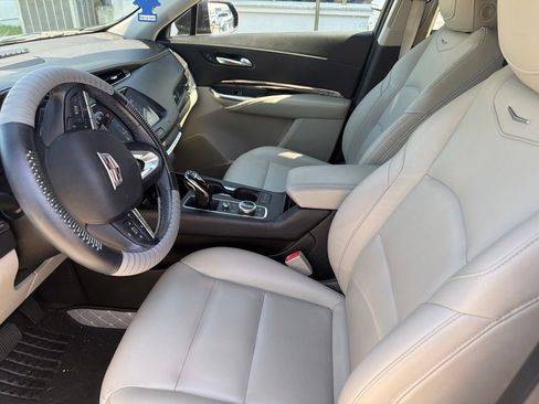 Used 2020 Cadillac XT4 Luxury FWD image 7
