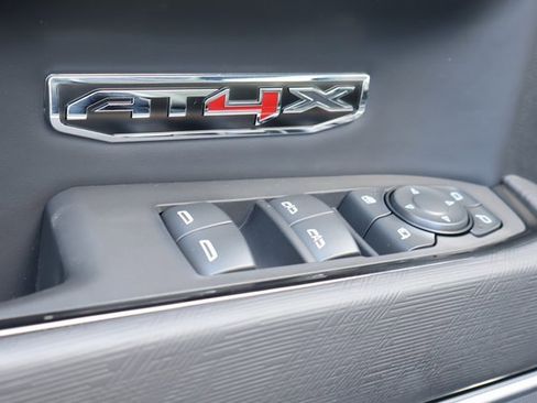 New 2025 GMC Sierra 1500 AT4X image 12